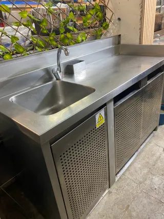 Fregadero de acero inoxidable