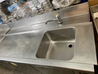 Fregadero de acero inoxidable