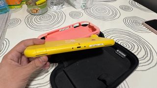 Nintendo Switch Lite Rosa e Giallo