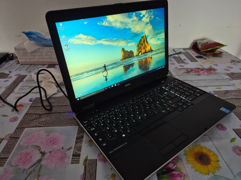 Dell i7-4610qm / SSD 500GB / 8GB RAM