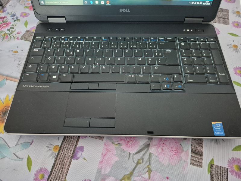 Dell i7-4610qm / SSD 500GB / 8GB RAM afbeelding 2