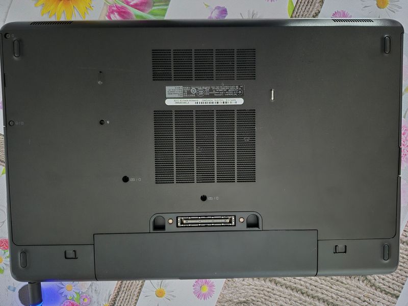 Dell i7-4610qm / SSD 500GB / 8GB RAM afbeelding 4