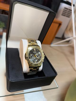 Reloj Hombre Dorado y Negro