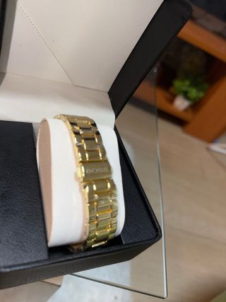 Reloj Hombre Dorado y Negro