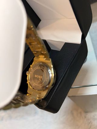 Reloj Hombre Dorado y Negro