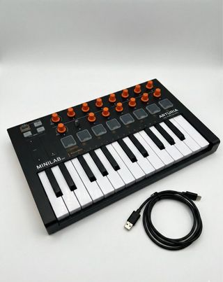 Arturia Minilab MK2 Naranja