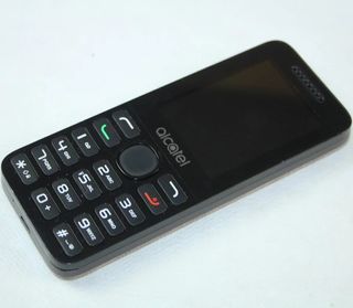 Nuovo telefono Alcatel 2038