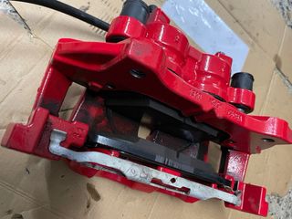 Frenada Brembo 2 pistones Ford Focus ST 2018-2025