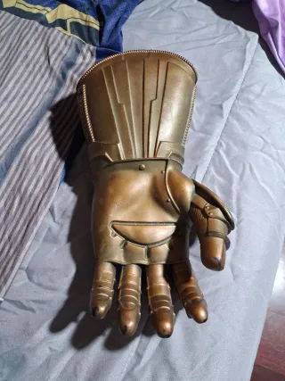 Disfraz Thanos Guantelete Infinito