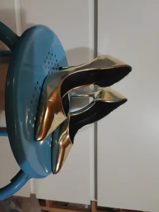 Zapatos de Salón Dorados