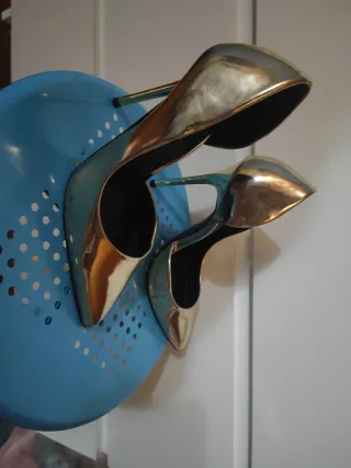 Zapatos de Salón Dorados