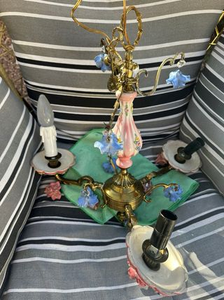 Lámpara de araña de cerámica y metal