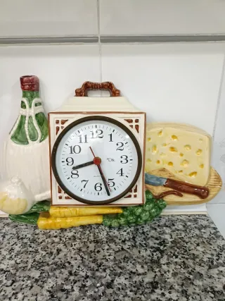 Reloj de cerámica vintage para cocina
