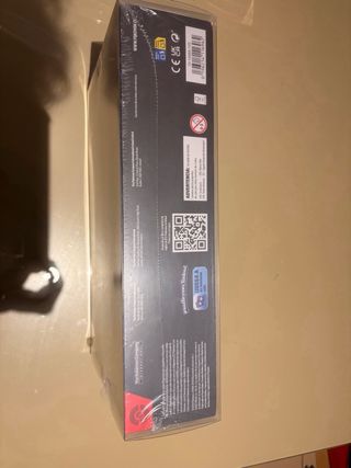 UPC Mega Charizard con Protector Plástico