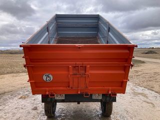 Remolque agrícola 6tn