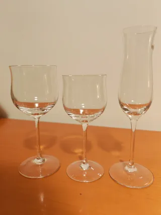 Bicchieri di Cristallo: Acqua + Vino + Flute