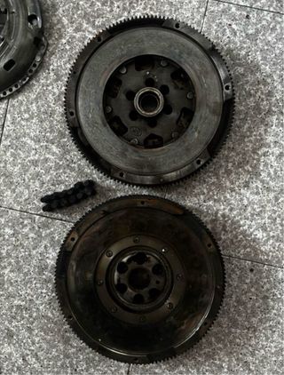 Embrague LUK NUEVO (bimasa usado) valido para ARL