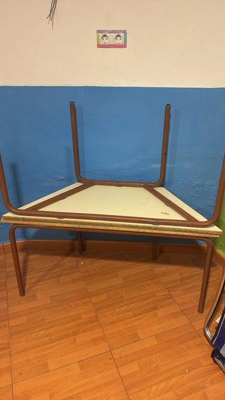Mesa infantil