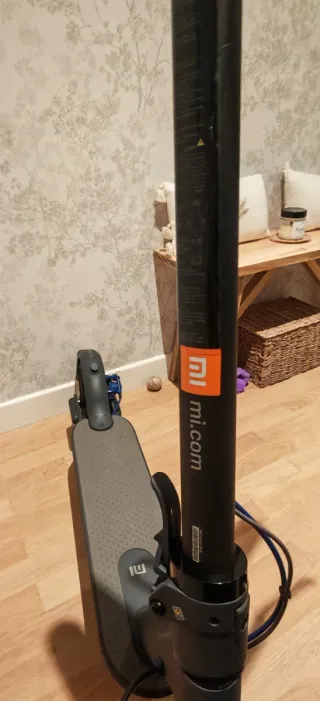 Patinete Eléctrico Xiaomi Mi Scooter 3