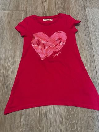 Camiseta Desigual Corazón Fucsia Talla M