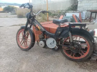 Careta pantalla clásica Mobylette vespino. Rieju