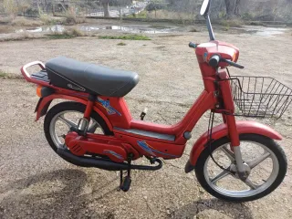 Careta pantalla clásica Mobylette vespino. Rieju