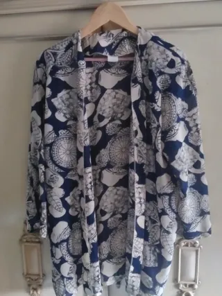 Conjunto Primavera Camisa y Falda