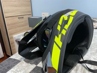 Casco Motocross Negro y Amarillo