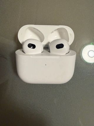 Cargador Cascos FX-4 Blanco