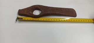 Antica testa da piccone o martello militare