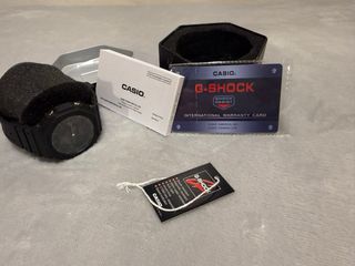 Caja Casio G-Shock Negra con Manual