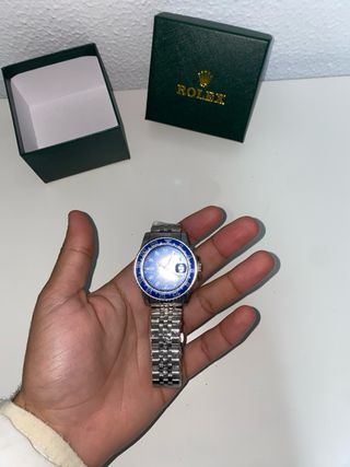 Reloj  Azul y Plateado