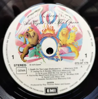 LP 1975 🇩🇪 QUEEN - A NIGHT AT THE OPERA