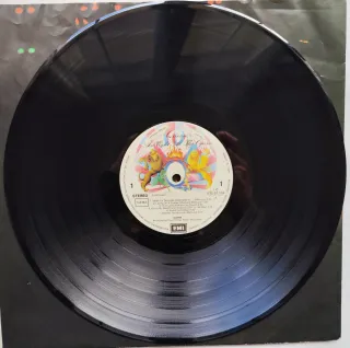 LP 1975 🇩🇪 QUEEN - A NIGHT AT THE OPERA