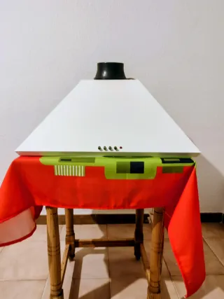 Campana extractora blanca