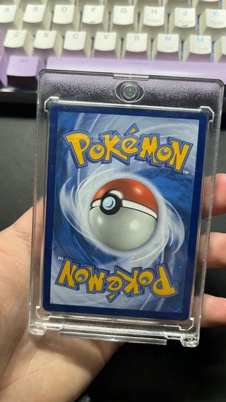 Victini TCG (Incluy. Carcasa)