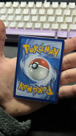 Victini TCG (Incluy. Carcasa)