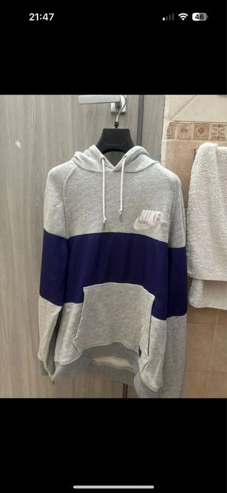 Felpa Nike grigia e blu