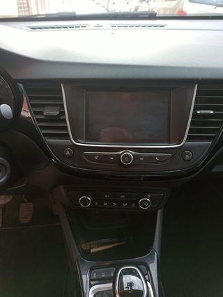 Opel Crossland X 2019