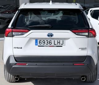 Toyota Rav4 2.5l 220H Black Edition 4WD