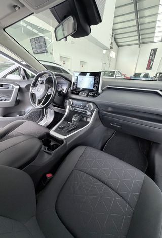 Toyota Rav4 2.5l 220H Black Edition 4WD