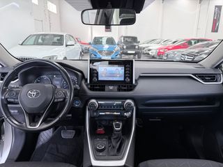 Toyota Rav4 2.5l 220H Black Edition 4WD
