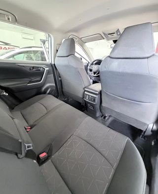 Toyota Rav4 2.5l 220H Black Edition 4WD