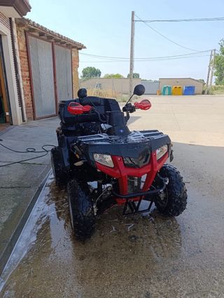 QUAD POLARIS Off-road