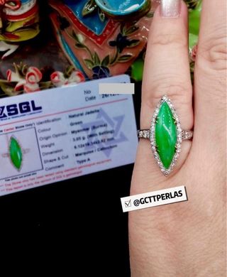 Anillo Jadeíta Natural Diamantes Marquise