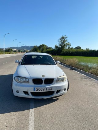 *BMW 118d Pack M 🟦🟥
