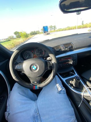 *BMW 118d Pack M 🟦🟥