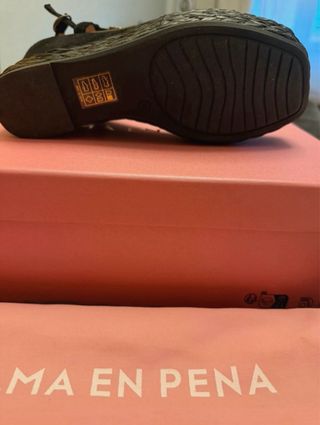 Sandalias cuña rafia y pedrería ALMA EN PENA