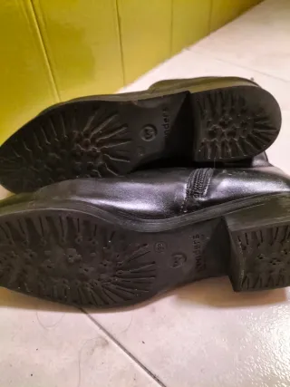 Botines Wonders talla 39