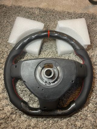 Volante Opel Astra Carbono y Piel